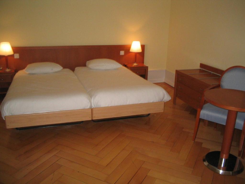 Le Cénacle 2* Ginebra