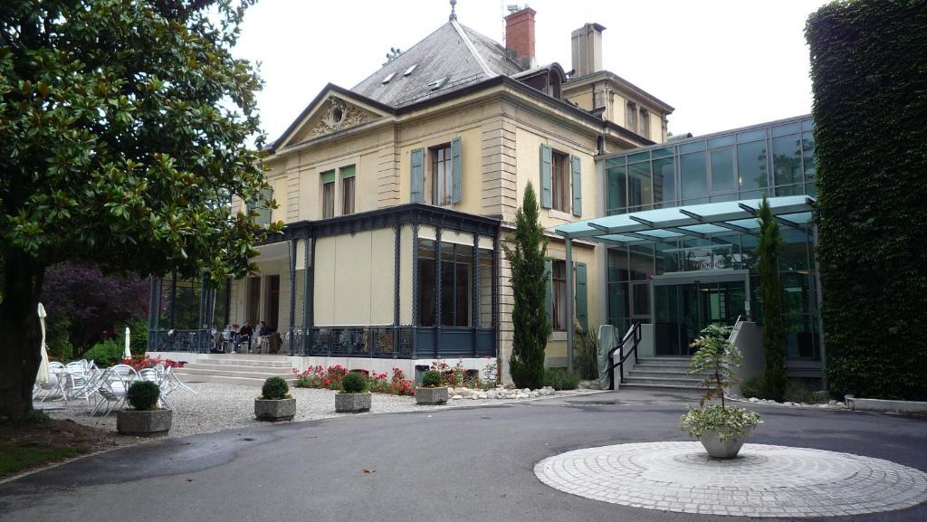 Le Cénacle